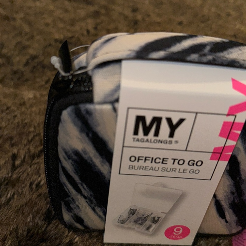 MY TAGALONGS OFFICE TO GO KIT with accessories New Sealed - Picture 9 of 9